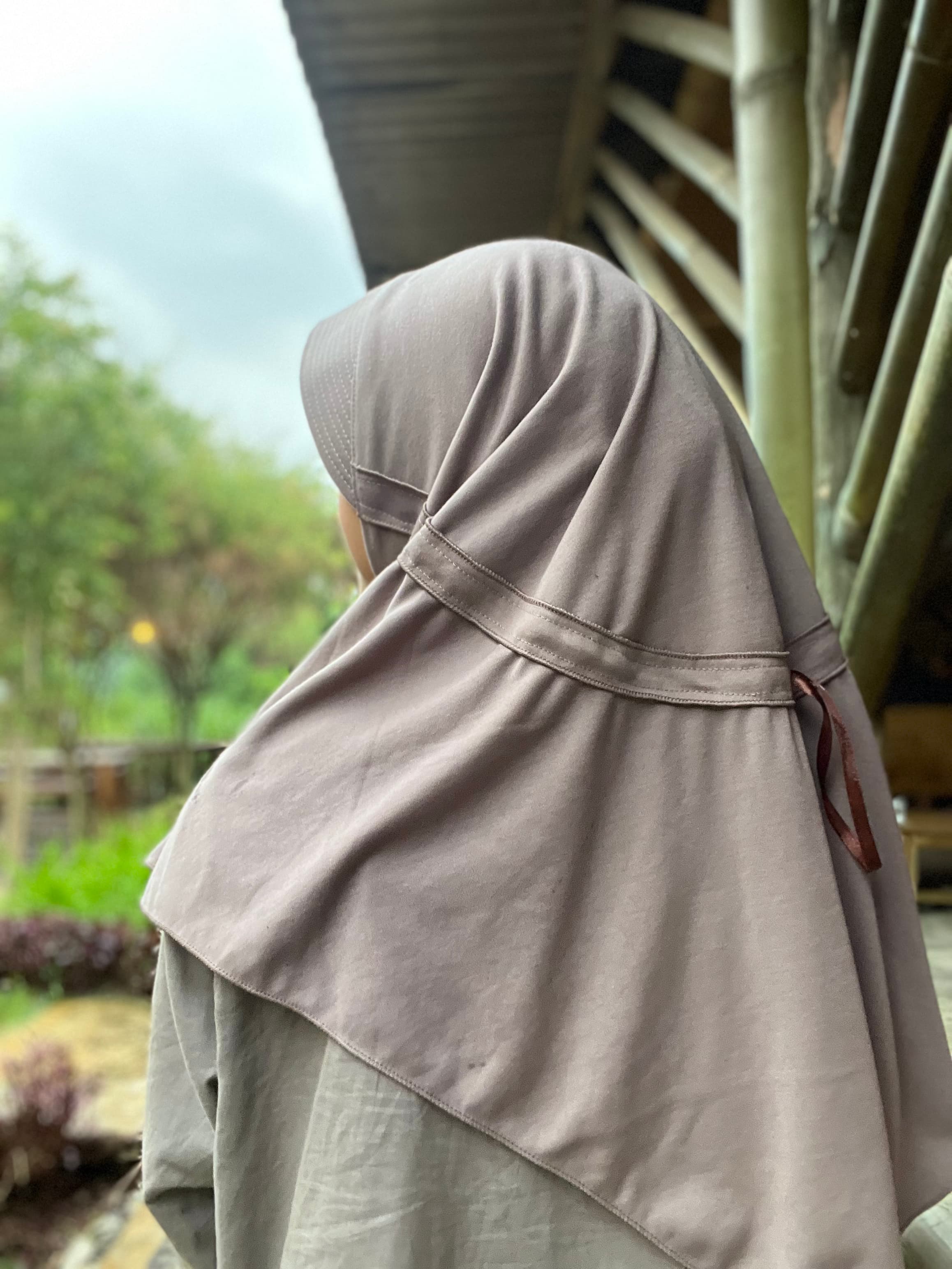 Hijab Sekolah Serut LX